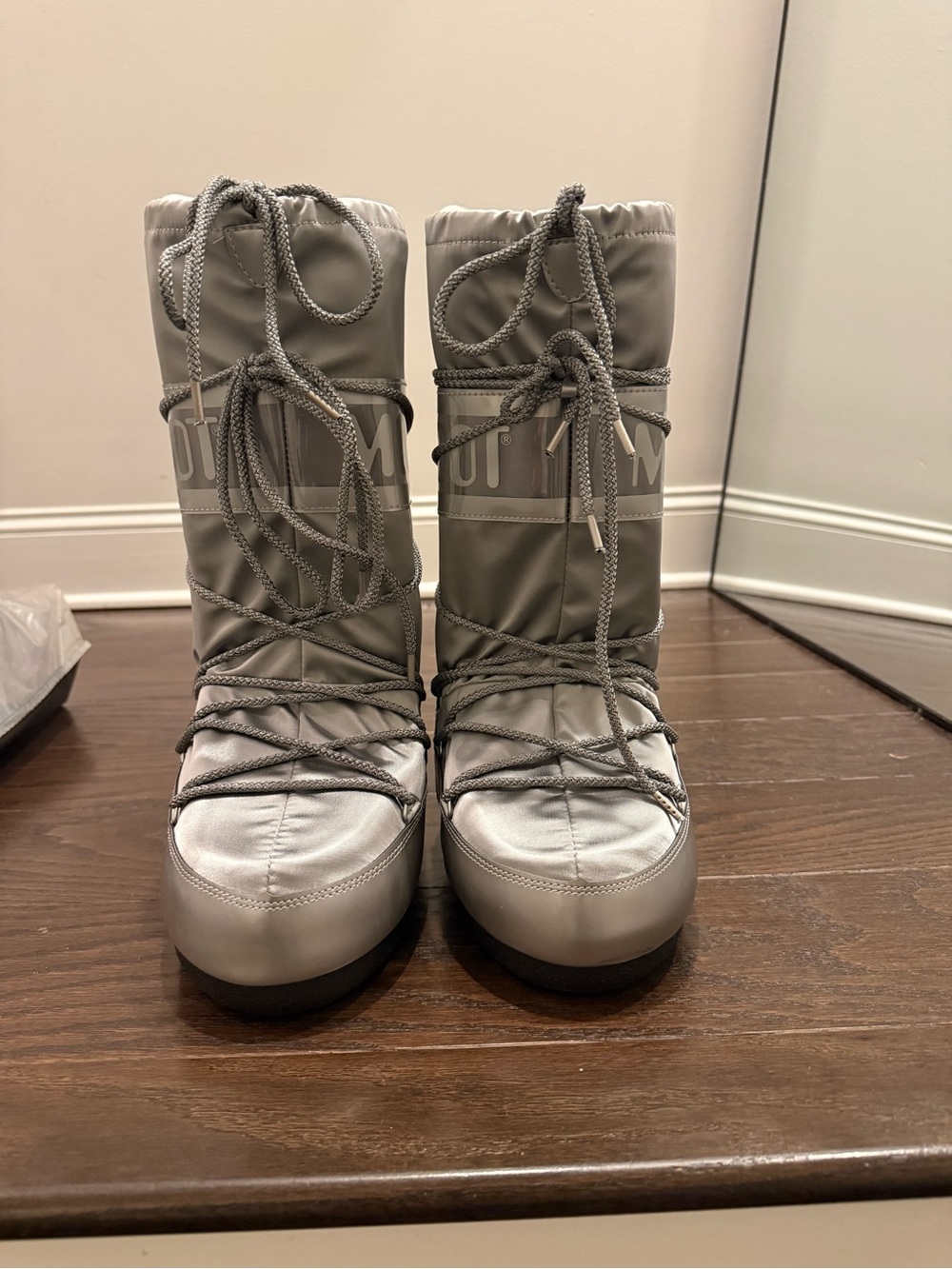 Moon boot Silver  Lace-Up Snow Boots